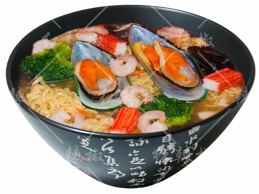Seafood noodle soup with mussels and shrimp